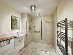 Photo 2- click for photo gallery